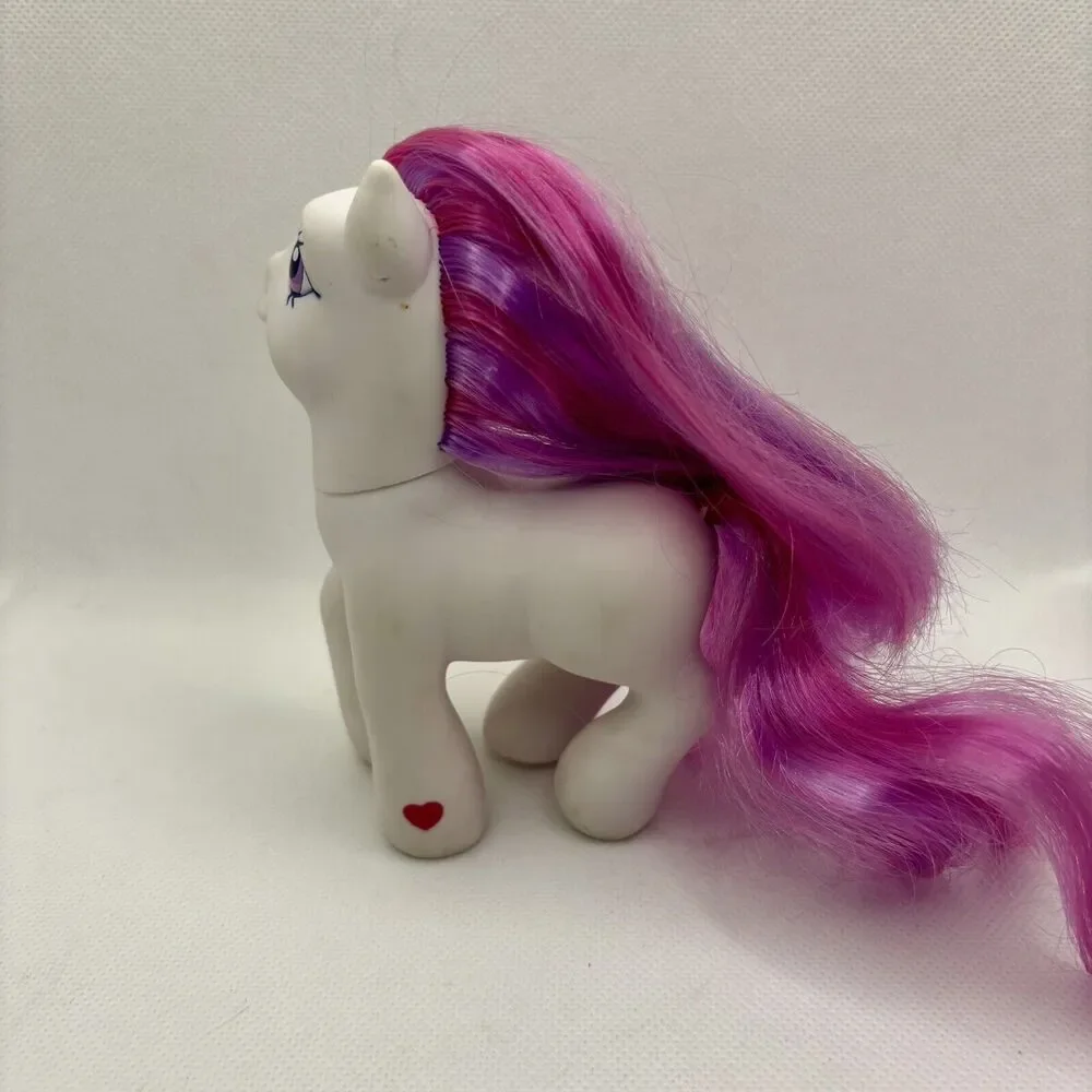 My Little Pony MLP Winterberry G3 Jewel Brushable Single Magnet Hoof Hasbro 2003